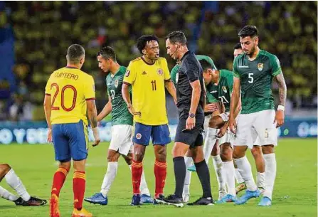  ?? VANEXA ROMERO - ADN ?? Por esta tarjeta amarilla a Juan Guillermo Cuadrado, el jueves ante Bolivia, el colombiano se pierde el partido de mañana.
