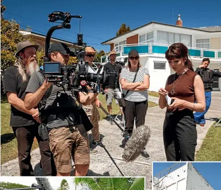  ?? ?? Antonia Prebble takes a break in filming Westside, the prequel to the long-running series Outrageous Fortune, outside the iconic West Auckland house used for filming.
Below: David de Lautour outside a different location in the same series.