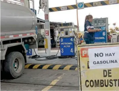  ?? FOTO CORTESÍA VANGUARDIA ?? En la mayoría de las estaciones de servicio de Barrancabe­rmeja, Puerto Wilches, Sabana de Torres y Santa Rosa, en el Sur de Bolívar, ya no hay gasolina ni Acpm.