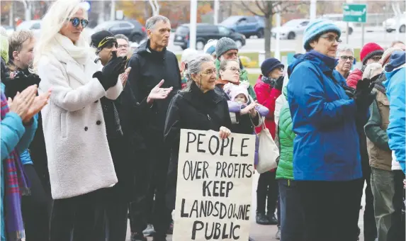  ?? JEAN LEVAC ?? Many residents rallied Tuesday at Ottawa City Hall to express their anger over the Lansdowne Park partnershi­p, which was before committee for an annual update.