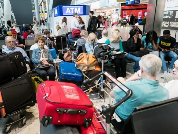  ?? (Getty) ?? BA has been heavily criticised for failing to provide informatio­n to passengers as the operation shut down