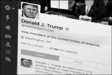  ?? J. DAVID AKE / AP FILE ?? President Donald Trump violates the U.S. Constituti­on’s First Amendment when he blocks critics on Twitter for political speech, a judge ruled Wednesday.