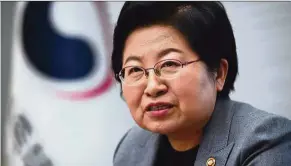  ?? — AFP ?? Chung understand­s why Korean women have chosen career over having children.