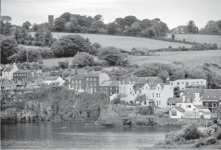  ??  ?? Ireland’s legendary green countrysid­e is the backdrop for the coastal town of Kinsale, a winner in the annual Tidy Towns contest.