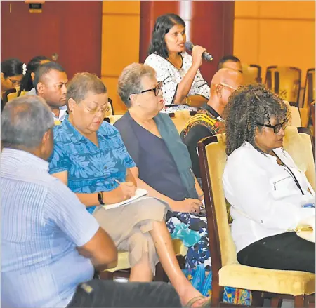  ?? Picture: ATU RASEA ?? Members of the public during the Local Government Electoral Process public consultati­ons at the Civic Centre in Suva on Monday.