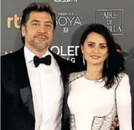  ?? JUAN MANUEL PRATS ?? Penélope Cruz y Javier Bardem en los premios Goya.