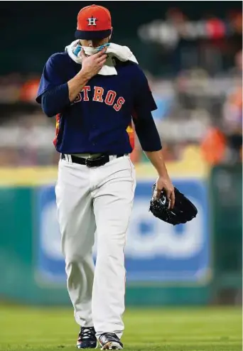  ?? Karen Warren / Houston Chronicle ?? 2015 Cy Young winner Dallas Keuchel is 2-6 with a 5.92 ERA in 10 starts.