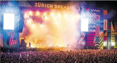  ??  ?? Klassische Vier-, Drei- und Zweitagesp­ässe fürs Zürich Openair sind unter Zurichopen­air.ch ebenfalls erhältlich.