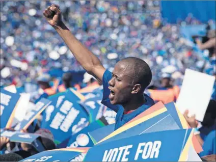  ?? Photo: Troy Enekvist ?? Change agents: A disgruntle­d reader takes issue with Hansie Smit’s tongue-in-cheek takedown of the Democratic Alliance’s governance of Cape Town.