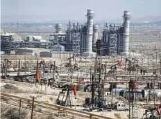  ?? Reuters ?? ■ Pump jacks near vast Monterey shale formation in the Midway Sunset oilfield, California. Shale oil production from the US has been going up in the last few months.