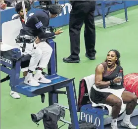  ?? FOTO: AP ?? Fuerte discusión Ante las quejas de Serena, el juez Carlos Ramos le sanciónó