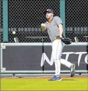  ?? David J. Phillip The Associated Press ?? Astros starter Justin Verlander will be key if Houston survives a divisional series against the upstart Seattle Mariners.