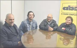  ??  ?? Fernando Arza Martí, Ricardo Morínigo, Víctor Cáceres y Esteban Acevedo nos hablan de “Jubentú”, un nuevo proyecto audiovisua­l.