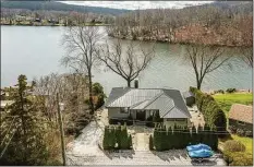  ?? Michael Bowman Photograph­y / Contribute­d photos ?? The home on 68 South Lake Shore Drive in Brookfield has more than 100 feet of frontage on Candlewood Lake.