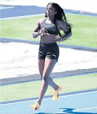  ?? GLADSTONE TAYLOR ?? National champion Britany Anderson at Lane Community College on Thursday, July 14, preparing for the women’s 100m hurdles event at the World Athletics Championsh­ips in Eugene, Oregon.