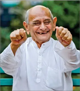  ?? REUTERS ?? A senior citizen performs ‘laughter yoga’ at a park in Ahmedabad on Friday.