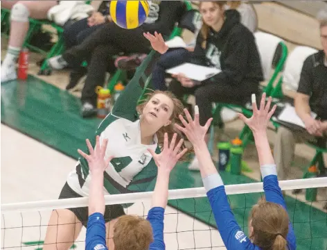  ?? KAYLE NEIS ?? Huskies outside hitter Taylor Annala and her teammates are in 10th place with a 6-10 record. The top eight teams make Canada West’s playoffs.