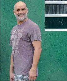  ?? Bruno Ulivieri - 8.dez.2016/Raw Image/Folhapress ?? Goleiro Marcos visita o centro de treinament­o do Palmeiras