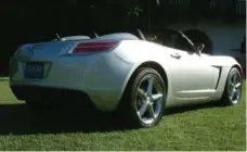  ??  ?? 2006 Saturn Sky