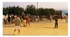  ??  ?? Le prochain grand rendez-vous de pétanque à Caraman est annoncé pour le vendredi 11 août avec la Nuit de la pétanque.