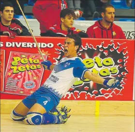  ?? FOTO: RFEP ?? Cañellas celebra el segundo tanto del Lleida ante un Reus negado cara a puerta