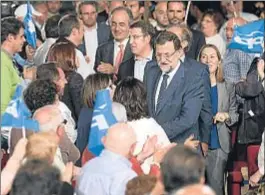  ?? TAREK / PP ?? Rajoy a la llegada ayer al mitin que protagoniz­ó en Vigo