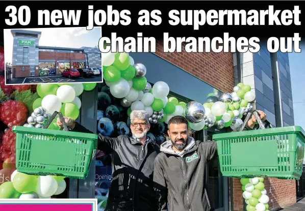  ?? Pictures:steve Bould ?? WELCOME:
Mohammed Abdul-razaq and Nabeel Akhtar at the opening of the store, inset.