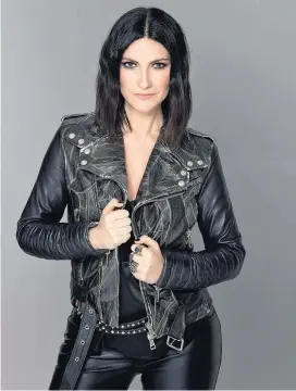  ?? JULIAN HARGREAVES ?? Itália. Laura Pausini é considerad­a a maior cantora italiana pelo mercado internacio­nal