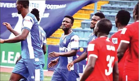  ??  ?? Rivers United players (in blue jerseys) celebratin­g their victory over Niger Tornadoes during the NPFL Match-day 9 clash in Port Harcourt…yesterday