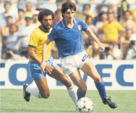  ??  ?? World star:
Paolo Rossi with Junior of Brazil and (above) is inducted into the Italian Football Federation Hall of Fame