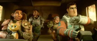  ?? ?? From left to right: Izzy Hawthorne (voice of Keke Palmer), Sox (Peter Sohn), Mo (Taika Waititi), Darby (Dale Soules) and Buzz Lightyear (Chris Evans) in Pixar's "Lightyear."