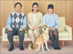  ?? AP ?? Foto familiar de Masako, junto a su marido Naruhito y su hija Aiko