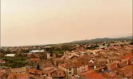  ?? (Photo DR) ?? Le ciel a viré à l’orange aussi dans le Var et les Alpes-Maritimes ces derniers jours.