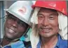  ?? YU HAI / FOR CHINA DAILY ?? Niger Refinery of the Belt and Road Project — master and local apprentice of PetroChina, June 19, 2011.