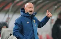  ??  ?? Hero…manager Steve Clarke