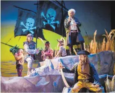  ?? FOTO: ILJA MESS ?? Unterhalts­am in jeder Hinsicht: Die „Piraten“-Operette in Ulm.