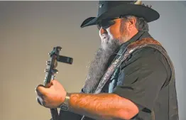  ?? Jon Shapley / Staff photograph­er ?? Sundance Head finally releases an album after being on two competitio­n shows and signed to five labels. He is the son of ’60s soul/country singer Roy Head.