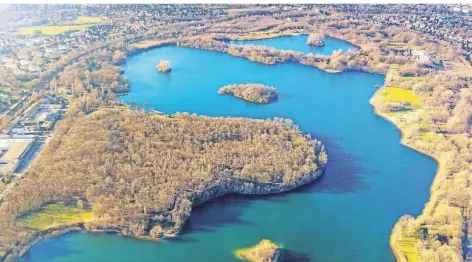  ?? FOTO: HANS BLOSSEY ?? Ein sehr schönes Fleckchen Erde: der Toeppersee, hier von dem Fotografen Hans Blossey aus der Luft ins Bild gesetzt.