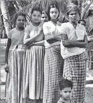  ?? GETTY IMAGES ?? Bearing the double burden of caste and patriarchy: Women in Kerala in the 1940s, two decades after PK Rosy’s film.