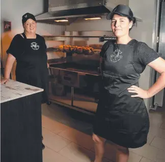  ?? CULT FOLLOWING: Heidi Hatherell and her business partner Ashlee Ede are joining the Otto's brand and opening a chicken shop at Warrina. Picture: ALIX SWEENEY ??