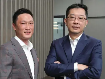  ?? SAMUEL ISAAC CHUA/THE EDGE SINGAPORE ?? MD Wee (left) and CEO Choy: “We are investing our own money and if opportunit­ies come along, we can scale up.”