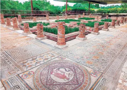  ?? DREAMSTIME ?? Imagen de un jardín en tiempos del Imperio Romano