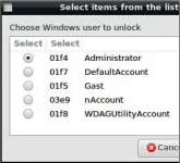  ??  ?? Mit der Rescatux- DVD starten Sie einen PC und setzen ein Nutzerpass­wort für Windows zurück.