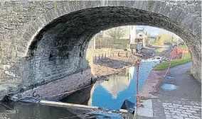  ?? PHOTOS: RICHARD JOYCE, CRT ?? Looking out from Brecon Basin along the drained Monmouthsh­ire & Brecon Canal.