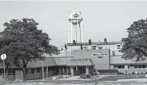  ?? ANGELA PETERSON/MILWAUKEE JOURNAL SENTINEL ?? Briggs & Stratton's facility at 3300 N. 124th St. in Wauwatosa is shown on June 30. At one time the company employed thousands at four plants in the area.