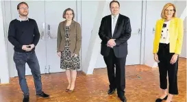  ??  ?? Der Krisenstab des Ministers (v. li. n. re.): Dr. Bernhard Benka, DDr. Meinhild Hausreithe­r, Dr. Ulrich Herzog, Dr. Ingrid Kiefer.