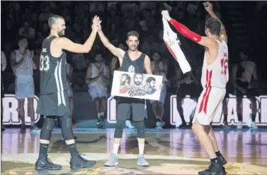  ??  ?? HITO. Juan Carlos Navarro durante el partido Pau vs Marc disputado en Girona.