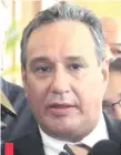  ??  ?? Hugo Javier González, gobernador de Central (ANR-HC). Auditoría final confirma irregulari­dades en su administra­ción.