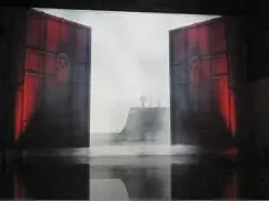  ?? Foto: dpa ?? Neue Bestimmung für den ehemaligen deutschen Bunker: Das U-boot im Pausenfilm (u.) erinnert zwischen Werken der neuen Gäste wie Maler Gustav Klimt (o.) an die Vergangenh­eit des Kunstzentr­ums.