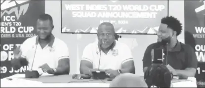  ?? ?? Desmond Haynes (centre) announcing the team yesterday. Darren Sammy is at left